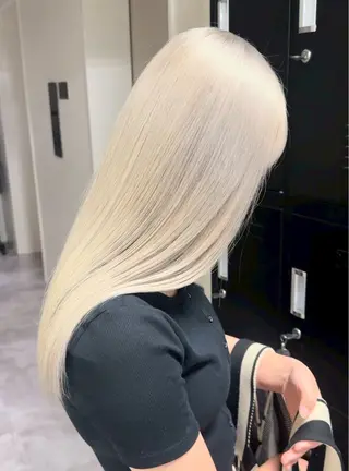 ロング 溝渕朋也 /髪質改善ストレートのヘアスタイル