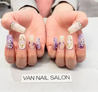 ネイル Van Nail Salonのネイルデザイン