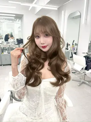 ロング カラー 透明感カラー✨🩵 韓国ヘアkanatoのヘアスタイル