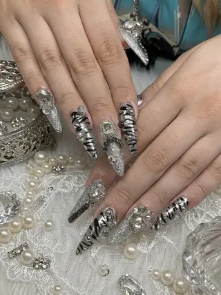 ネイル TUNEHA堂 (チュネハドウ)のネイルデザイン