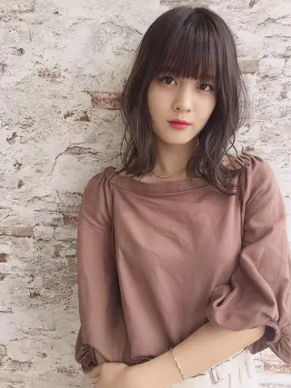 ミディアム カラー ヘアアレンジ Watai 艶髪 當間 大知のヘアスタイル