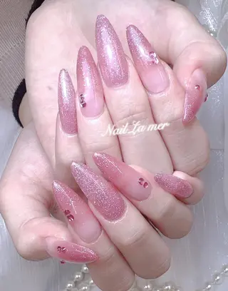 ネイル hikikibyee ♡のネイルデザイン