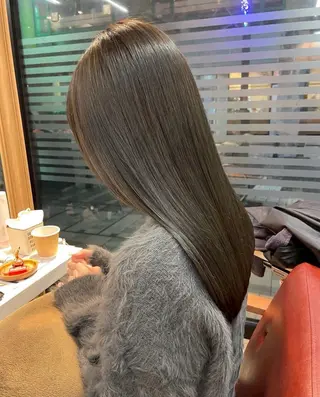 カラーモデル募集 ✨🤍モモハ🤍✨のヘアスタイル