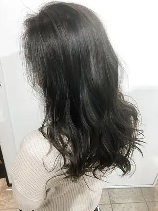 カラー 夜23時まで予約🉑 reverieあきらのヘアスタイル