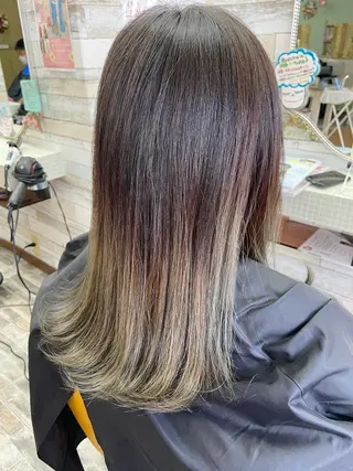 ミディアム カラー 大坪 拓斗のヘアスタイル