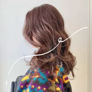 ロング カラー イノウエ ミキの眉毛・アイブロウイメージ
