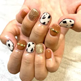 ショート カラー パーマ ヘアアレンジ メンズ キッズ ネイル マツエク・マツパ アイブロウ 今福鶴見ネイル 8(エイト)のネイルデザイン