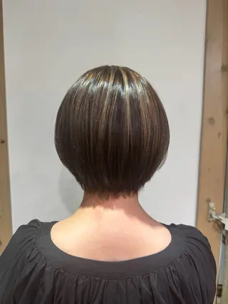 ショート カラー 鈴木 杏のヘアスタイル