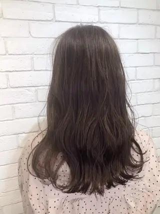 セミロング カラーアンドケアリタ kitamuuuのヘアスタイル