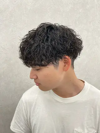 パーマ メンズ 波巻きスパイラル 近藤剛　浦和のヘアスタイル