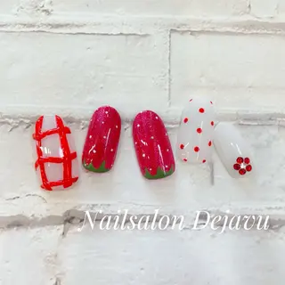 ネイル Nailsalon Dejavuのネイルデザイン