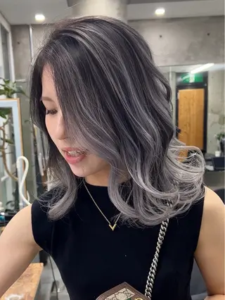 セミロング カラー welring hair salonのヘアスタイル