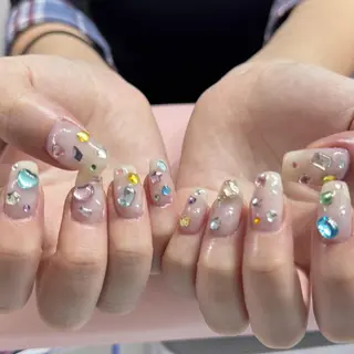 ミディアム 米山 慧のネイルデザイン