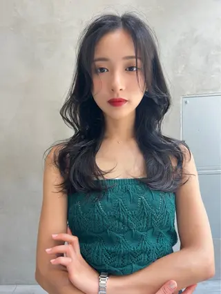 ミディアム カラー ヘアアレンジ 菅宮 皐のヘアスタイル
