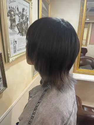 ショート カラー 岩谷/ブリーチ 🪽透明感カラーのヘアスタイル