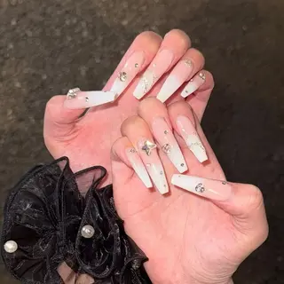 ネイル MODA MANAMIᵕ̈のネイルデザイン