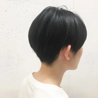 ショート 久保田 千尋のヘアスタイル