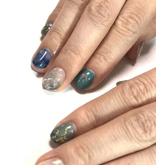 ネイル イワサキ のネイルデザイン