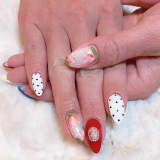 ネイル 東 千夏のネイルデザイン