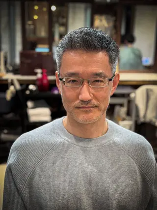 メンズ イケオジヘア海外ヘア カットモデル募集のヘアスタイル