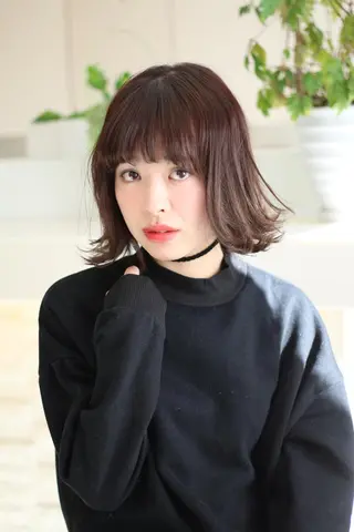 ミディアム Ashina Karenのヘアスタイル
