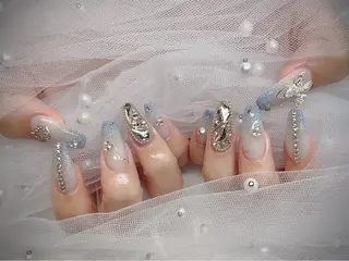 ネイル I-nailロング /ワンホン/キラキラのネイルデザイン