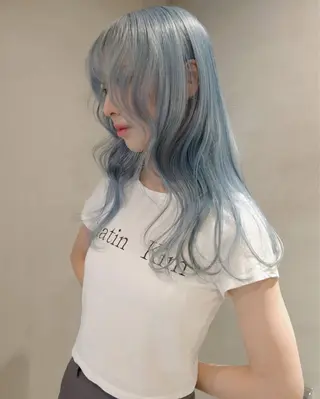 ロング カラー PELEハイトーン shinobuのヘアスタイル