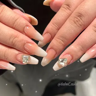 ネイル laboT nuit aikaのネイルデザイン