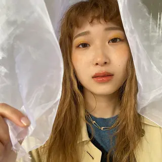 ロング パーマ ヘアアレンジ ブリーチカラー/ベー ジュ/Hono🦖のヘアスタイル