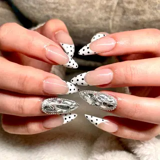 ネイル nail🪽 miuのネイルデザイン