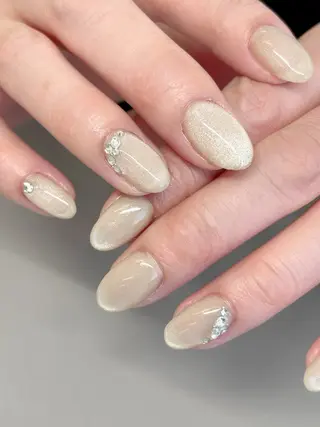 ネイル salon iris 🦋北広島市大曲のネイルデザイン