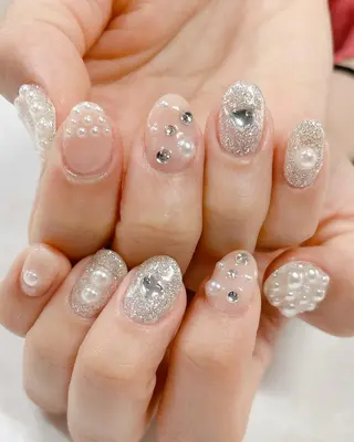 ネイル 東 千夏のネイルデザイン