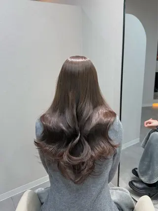 カラー 韓国ヘア/ うる艶髪 🪽🫧Neneのヘアスタイル