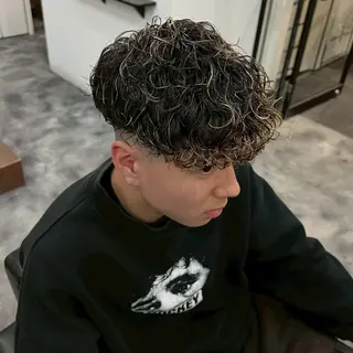 カラー パーマ メンズ 西村 杏のヘアスタイル