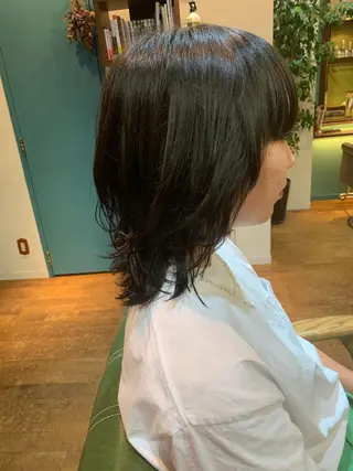 ミディアム カット特化美容師 齋藤桐のヘアスタイル