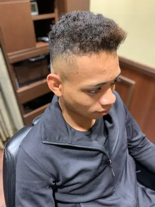 ショート メンズ 羽木 隆徒のヘアスタイル