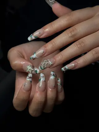 ネイル CoMo Nailのネイルデザイン
