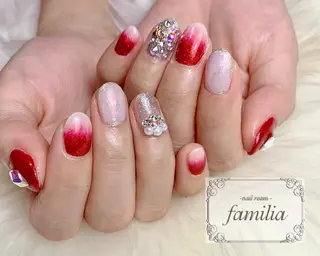 ネイル -nailroom- familiaのネイルデザイン