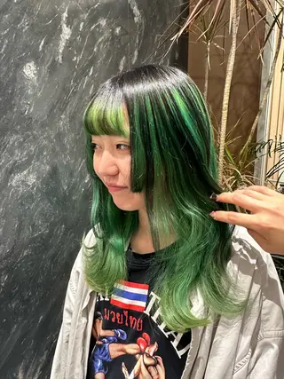 ロング カラー 💋ハイトーンデザイ ンヘア💋A'nyuのヘアスタイル