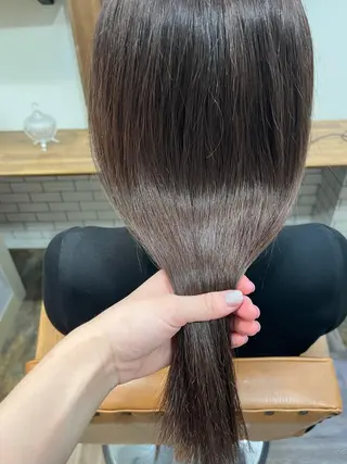 ロング カラー 🫧tomoka 透明感カラー🫧のヘアスタイル