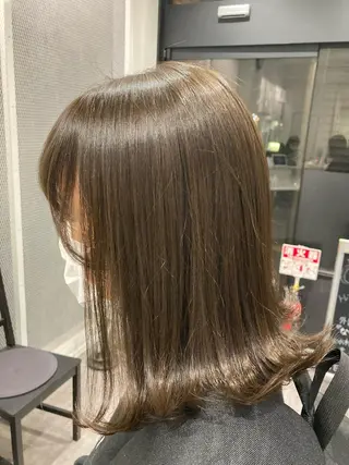 ミディアム カラー ミルクティー量産💙 💙ブリーチ特化💙のヘアスタイル