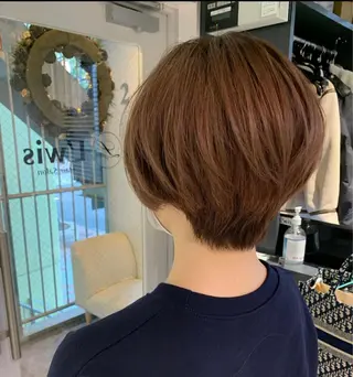 ショート L'wis　比佐野 大地のヘアスタイル