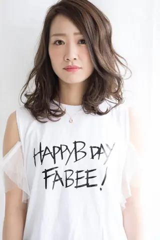 ミディアム KEN ZOのヘアスタイル