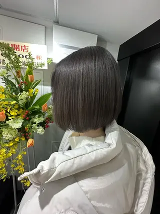 ミディアム カラー 近藤千翔🩵 髪質改善Periodのエステ・リラクイメージ