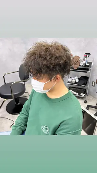メンズ 縮毛矯正・髪質改善 特化 出納 直起のヘアスタイル
