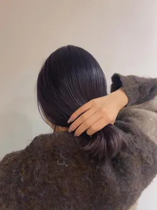 カラー Mori Aimiのヘアスタイル