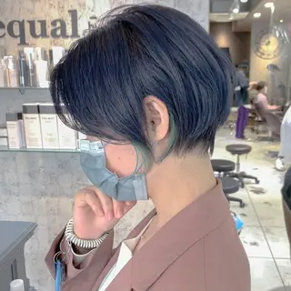 ショート 🌙髪質改善カラー Momoka🦋のヘアスタイル