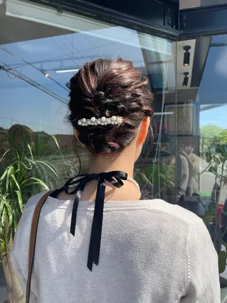 ショート ヘアアレンジ マキノ キョウカのヘアスタイル