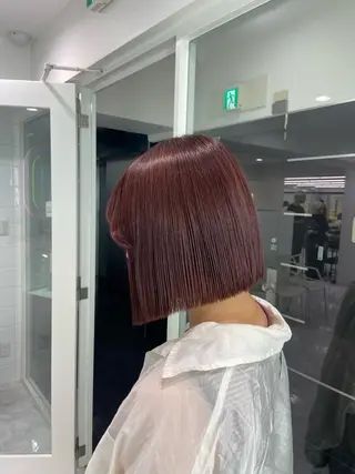 ショート カラー Over hair_ misakiのヘアスタイル