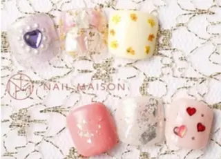 ネイル T RIRIKAのネイルデザイン